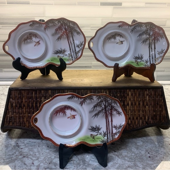 Set of Three Asian Snack Dishes - Picture 4 of 5